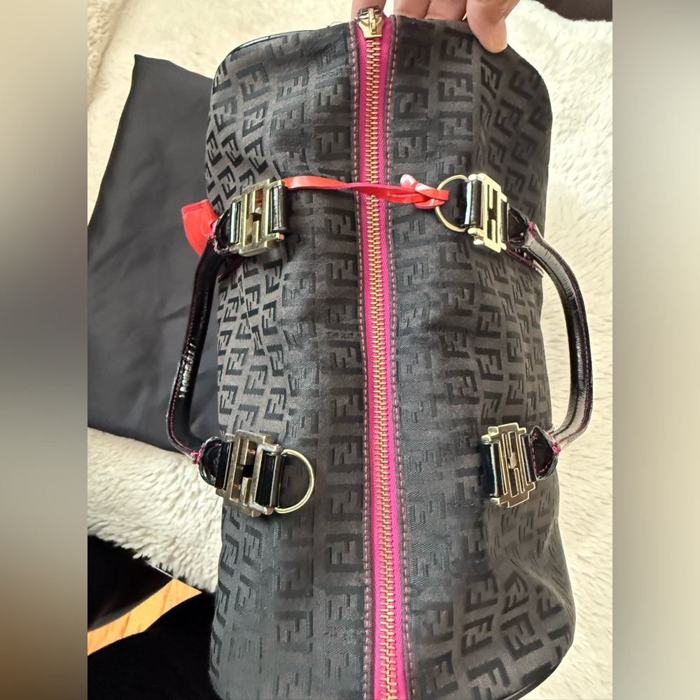 Fendi Monogram Vintage Bauletto Bag Hot Pink GUC Red Lock Key Clochette - Picture 5 of 13